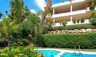 Spacious luxury flat with a large terrace in a small residence on the Golden Mile for sale in Marbella 31600 
