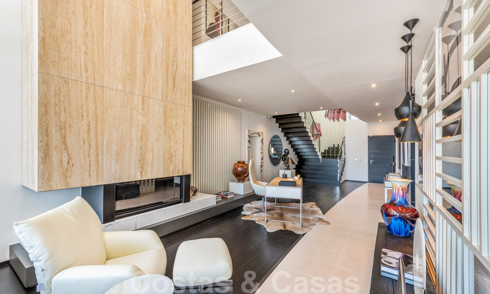 Prime location, modern designer house for sale in the hills of Marbella, above the Golden Mile in Sierra Blanca 31508