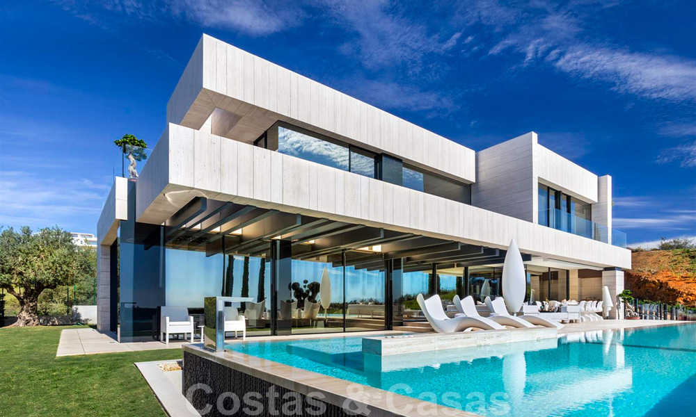 Move in ready, new modern design villa for sale in a championship golf resort in Mijas, Costa del Sol 31885