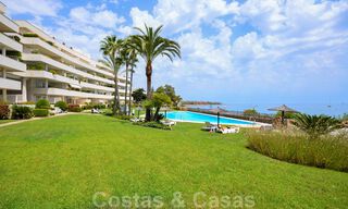 Frontline beach penthouse apartment for sale with private pool on the New Golden Mile, between Marbella and Estepona 32188 