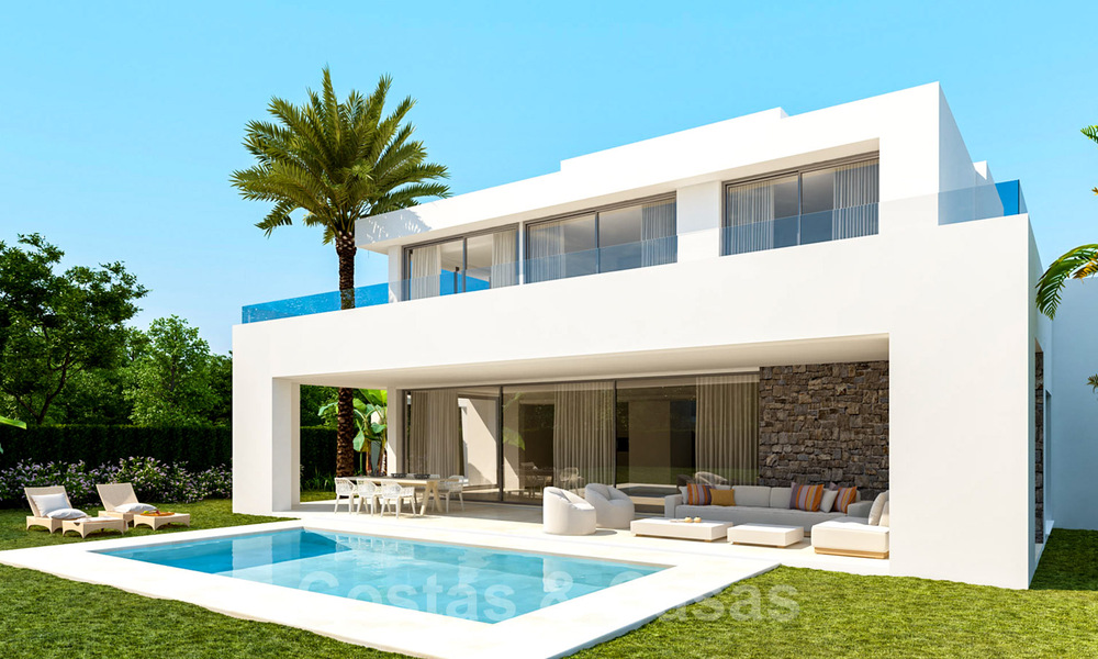 New build luxury villas for sale in East Marbella. Last villas! Construction has started. 32167