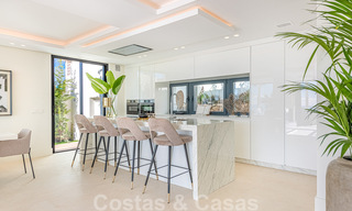 Elegant and spacious modern new villa for sale with stunning panoramic sea views in Elviria, Marbella 32320 