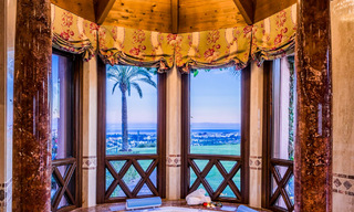 Elegant, Mediterranean style estate with sea views for sale in Benahavis - Marbella 32340 