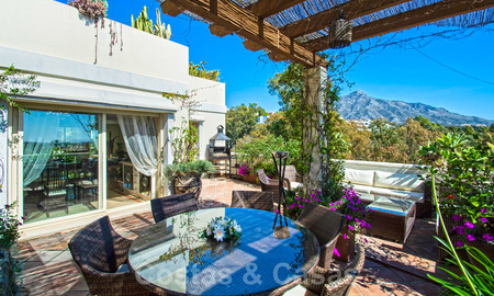 Gorgeous south facing penthouse with stunning sea- and mountain views for sale in the Golf Valley of Nueva Andalucia, Marbella 32464