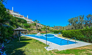 Gorgeous south facing penthouse with stunning sea- and mountain views for sale in the Golf Valley of Nueva Andalucia, Marbella 32470 