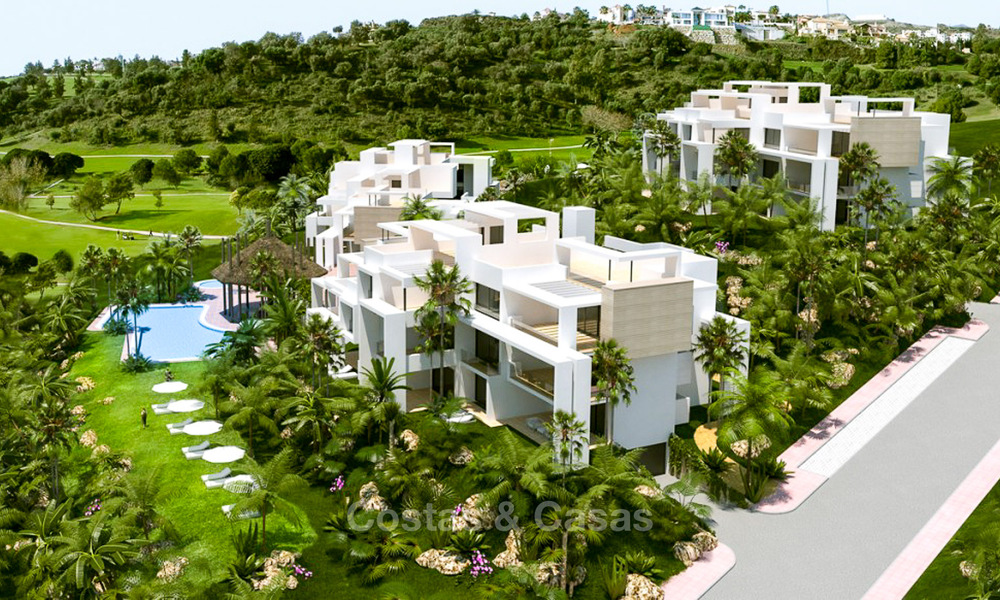 Modern 3-bedroom apartment for sale with partial sea view in a front-line golf complex in Benahavis - Marbella 32554