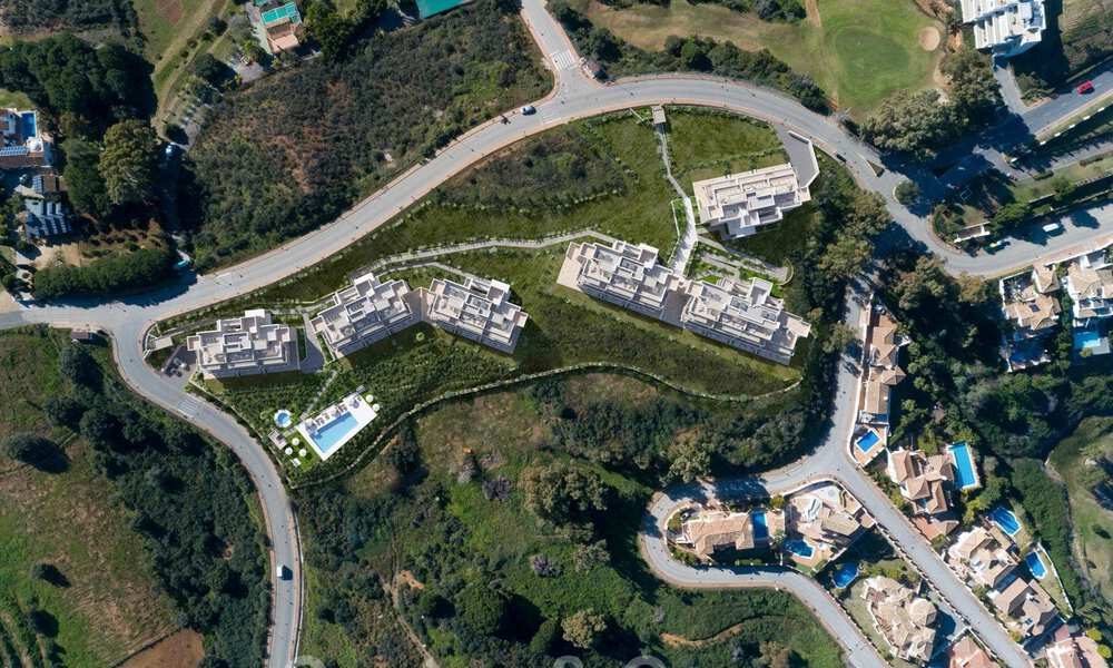 New modern apartments for sale with stunning sea- golf- and mountain views in golf resort in La Cala de Mijas - Costa del Sol 32604
