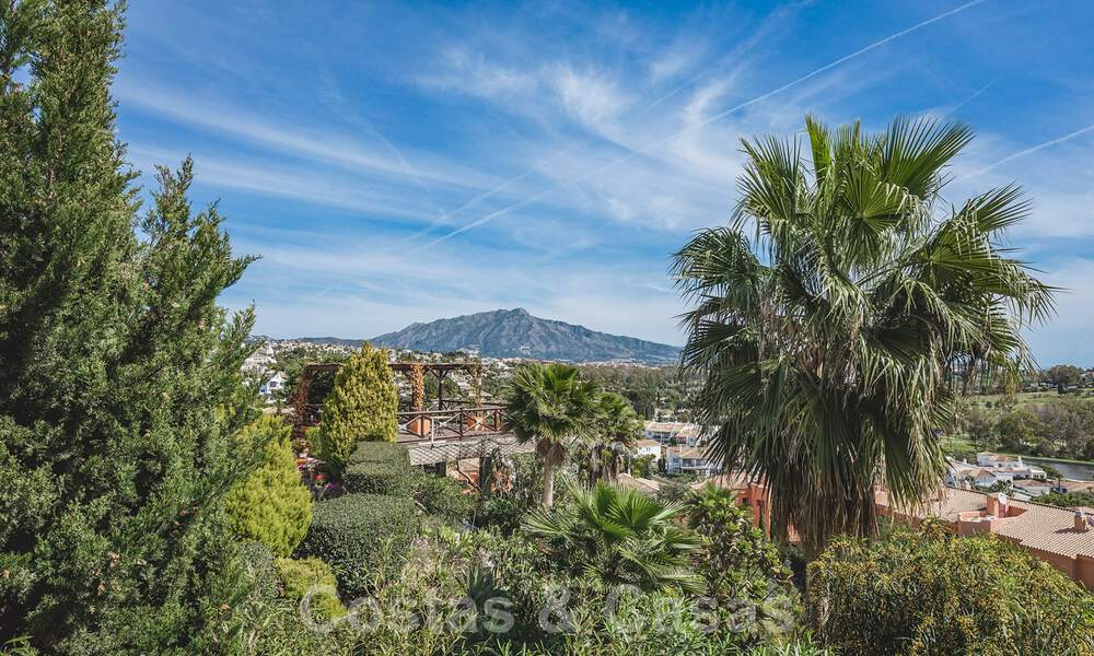 Exclusive modern villa for sale with panoramic mountain, golf and sea views in Marbella - Benahavis. Ready to move in. 32611