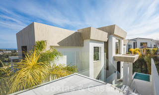 Exclusive modern villa for sale with panoramic mountain, golf and sea views in Marbella - Benahavis. Ready to move in. 32631 