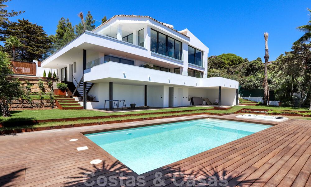 Move in ready, renovated contemporary beachside villa with panoramic sea views for sale in East Marbella 32780