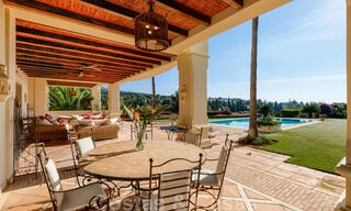 Luxury villa for sale in a classic Mediterranean style with lovely sea views in a gated community on the Golden Mile, Marbella 33002 
