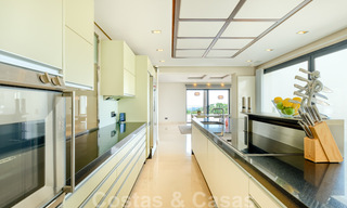 Contemporary villa for sale in the middle of nature with breath-taking views of the lake, the mountains and the sea near Marbella 33178 