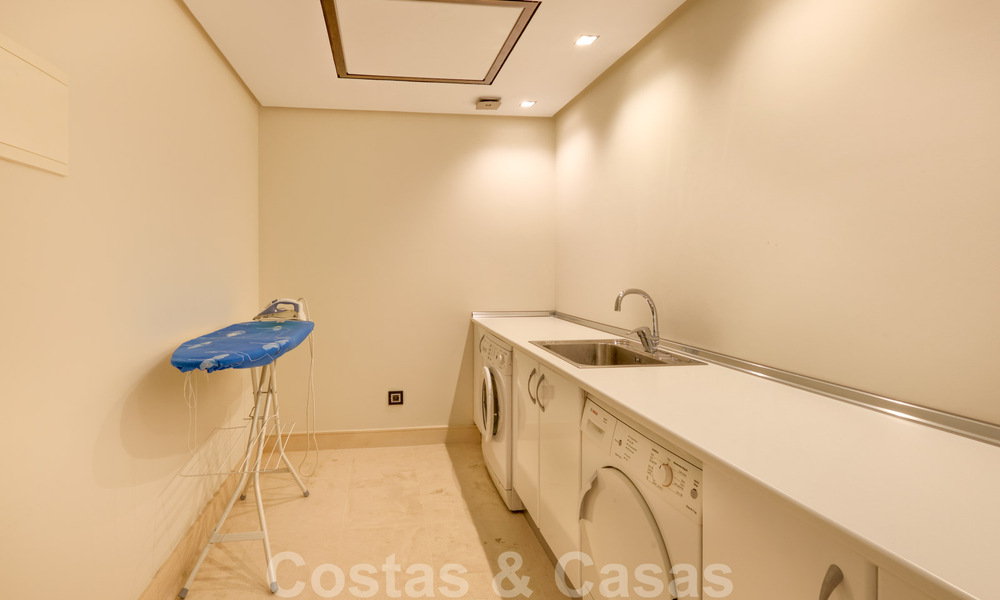 Contemporary villa for sale in the middle of nature with breath-taking views of the lake, the mountains and the sea near Marbella 33186