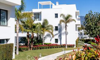 Move in ready! Modern designer penthouse with 3 bedrooms for sale in luxury resort in Marbella - Estepona 33394 