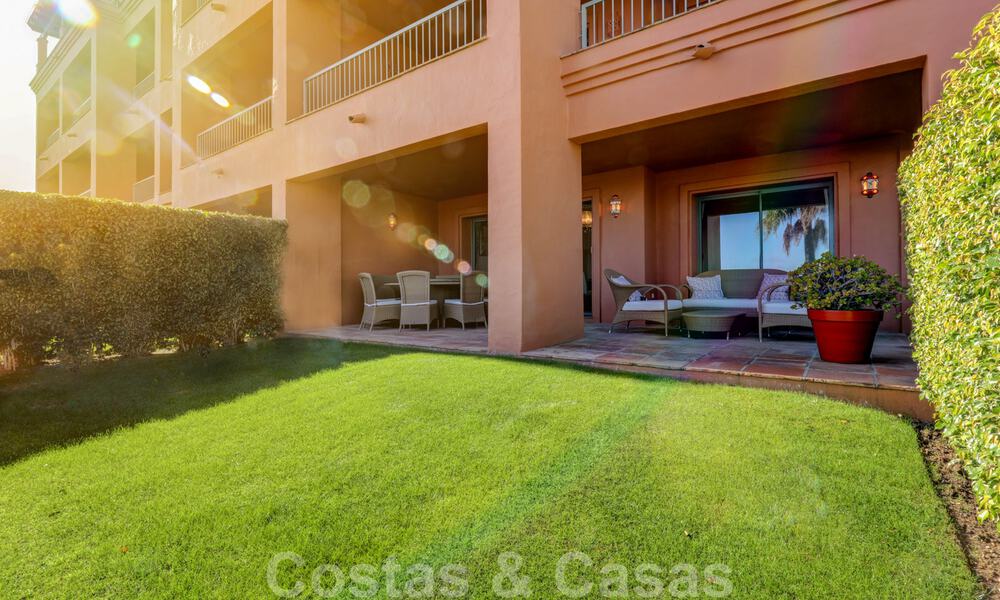 Luxury apartment for sale with private garden and sea views in a luxury five-star golf resort in Benahavis - Marbella 33325