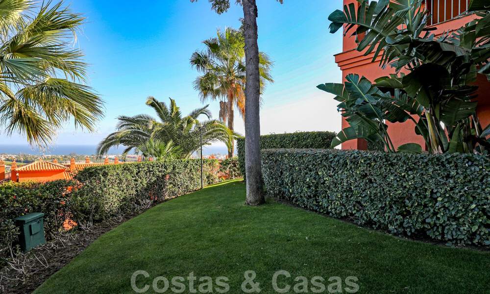 Luxury apartment for sale with private garden and sea views in a luxury five-star golf resort in Benahavis - Marbella 33353