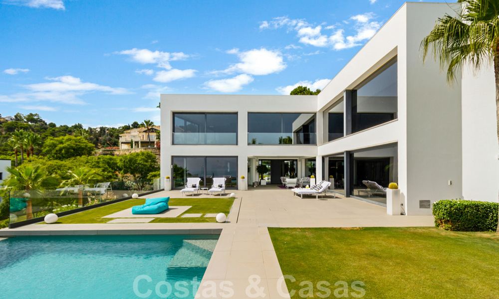 Ready to move in exclusive modern luxury villa for sale in Benahavis - Marbella with stunning open views over the golf and the sea 33540