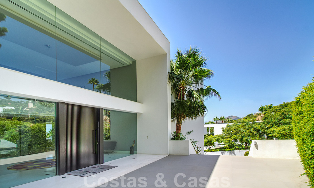 Ready to move in exclusive modern luxury villa for sale in Benahavis - Marbella with stunning open views over the golf and the sea 33563