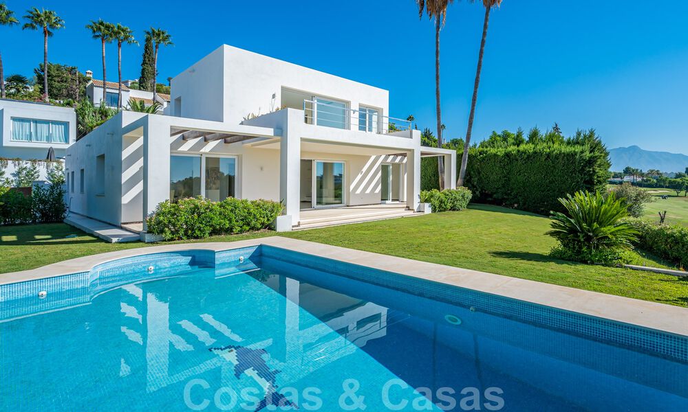Modern luxury villa for sale in Marbella - Benahavis with panoramic golf views, ready to move in 33490
