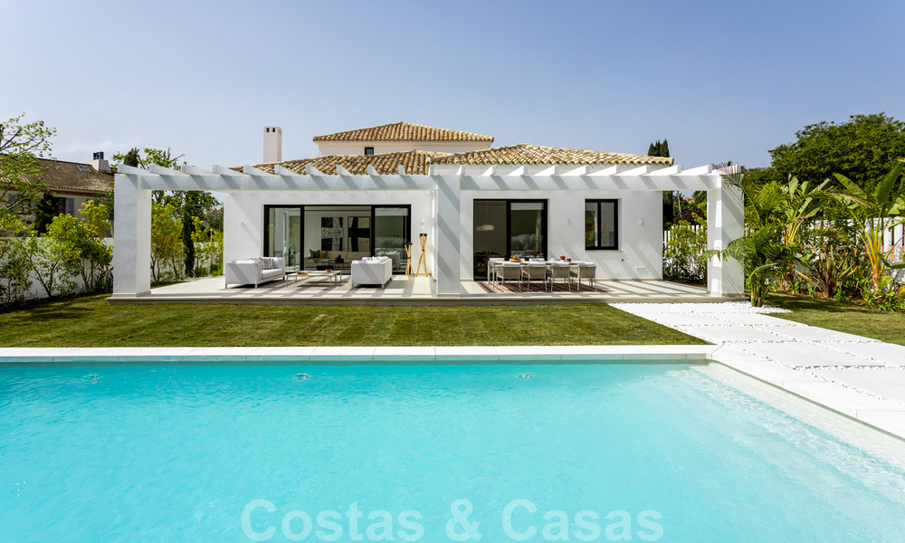 New contemporary Mediterranean style beachside villa for sale, Guadalmina Baja, Marbella 33675