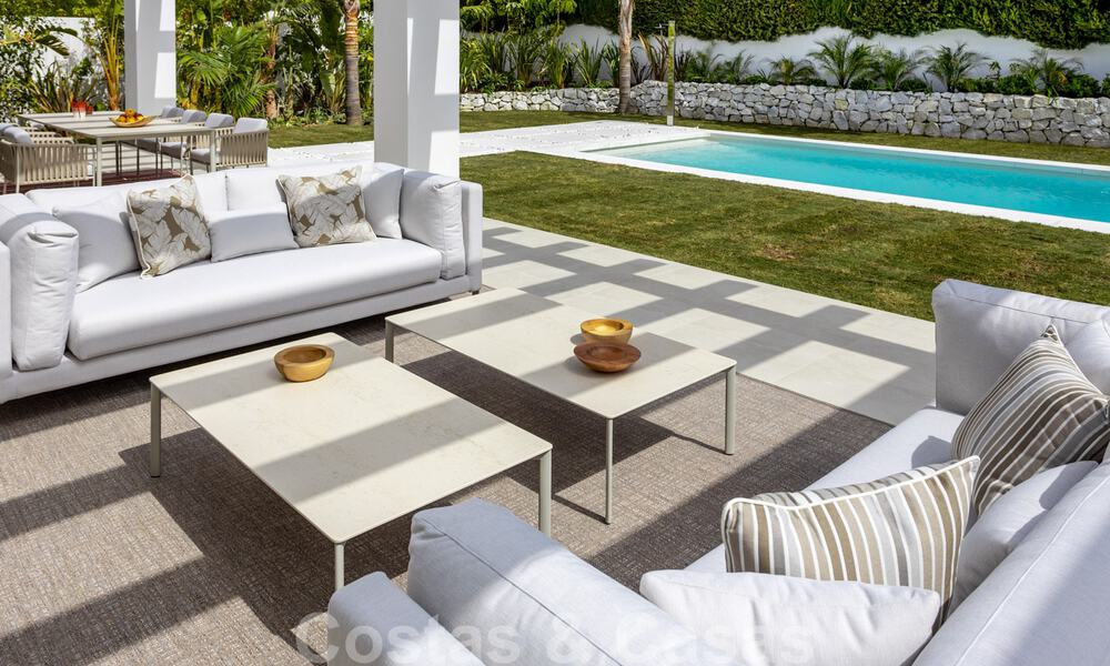 New contemporary Mediterranean style beachside villa for sale, Guadalmina Baja, Marbella 33678