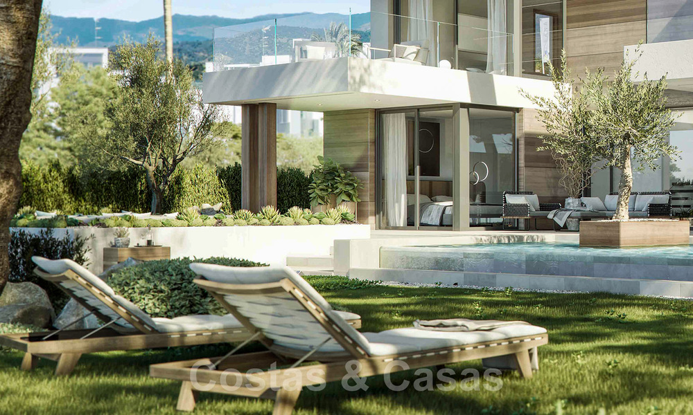 Newly built villas for sale in a modern style with sea views on the New Golden Mile between Marbella and Estepona 33899