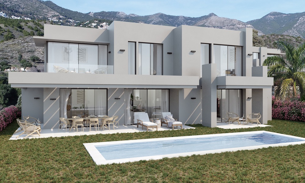 New modern villas for sale with panoramic sea and mountain views in Mijas, Costa del Sol 34117