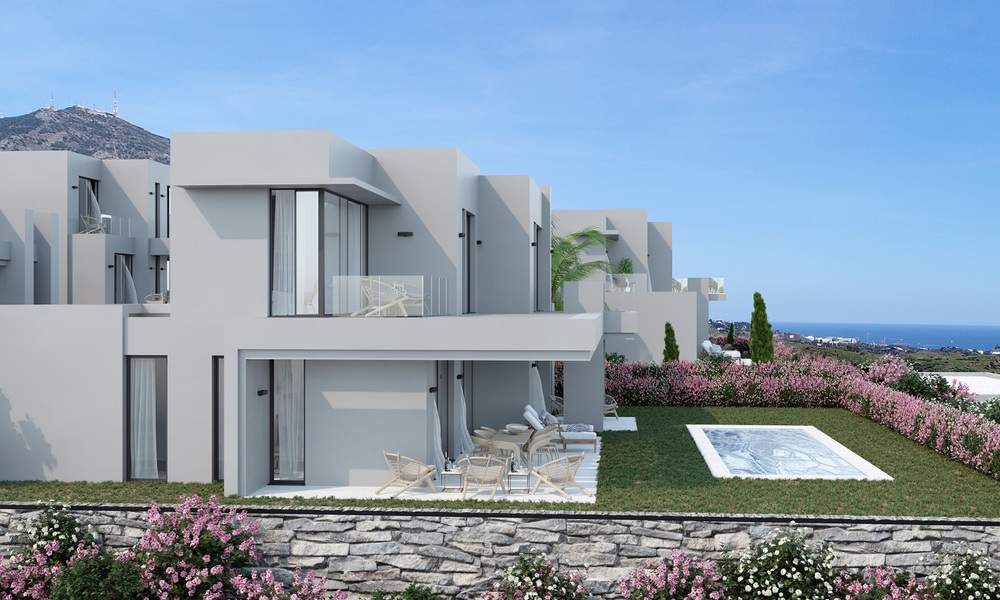 New modern villas for sale with panoramic sea and mountain views in Mijas, Costa del Sol 34118