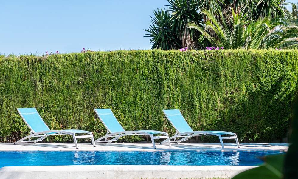 Modern renovated villa for sale in a calm, residential area near golf and beach in Guadalmina - San Pedro, Marbella 34137