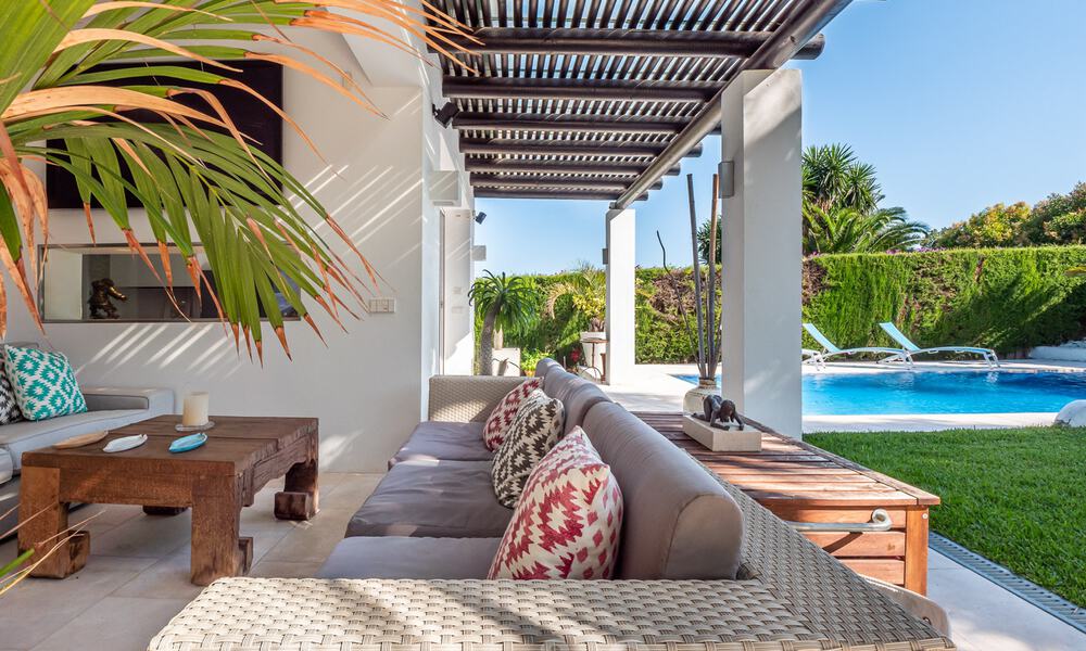 Modern renovated villa for sale in a calm, residential area near golf and beach in Guadalmina - San Pedro, Marbella 34146