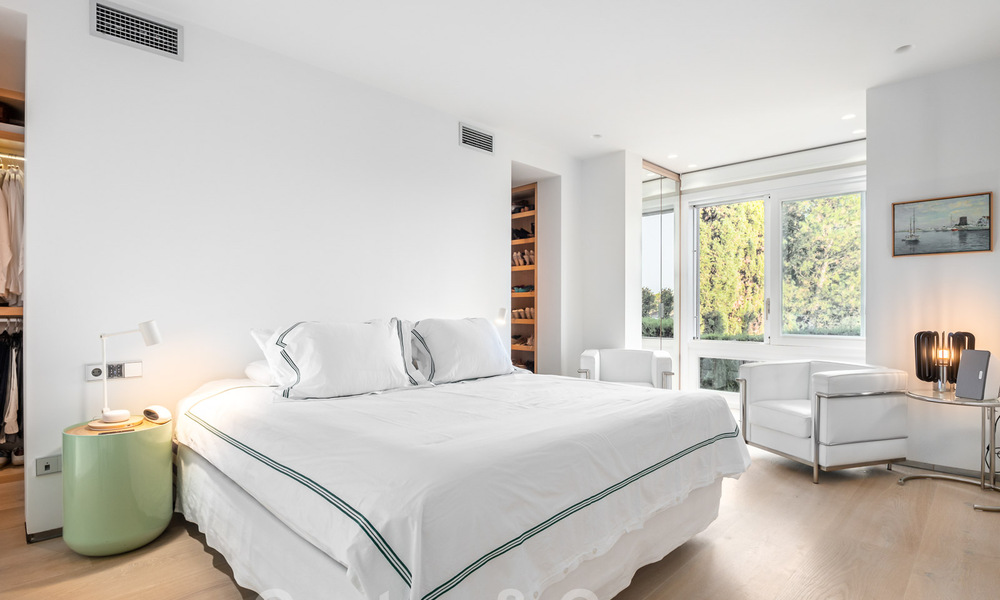 Modern renovated villa for sale in a calm, residential area near golf and beach in Guadalmina - San Pedro, Marbella 34166