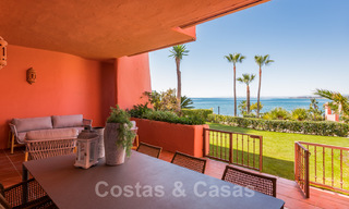 Frontline beach luxury garden flat for sale in an exclusive complex between Marbella and Estepona 34193 