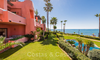 Frontline beach luxury garden flat for sale in an exclusive complex between Marbella and Estepona 34196 