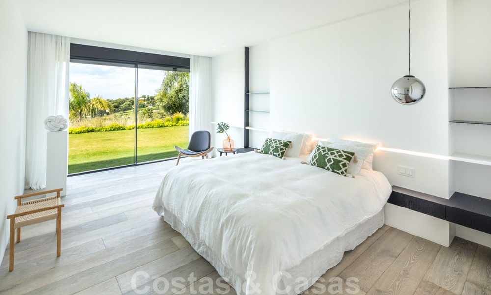 Modern Mediterranean design villa for sale with panoramic sea views in Cascada de Camojan, Golden Mile, Marbella 34298