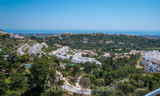 Exclusive and high-tech modern style villa with panoramic sea views for sale, in a prestigious urbanization in Benahavis - Marbella. Completed. 34360 