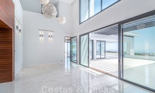 Exclusive and high-tech modern style villa with panoramic sea views for sale, in a prestigious urbanization in Benahavis - Marbella. Completed. 34385 