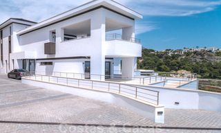 Exclusive and high-tech modern style villa with panoramic sea views for sale, in a prestigious urbanization in Benahavis - Marbella. Completed. 34390 