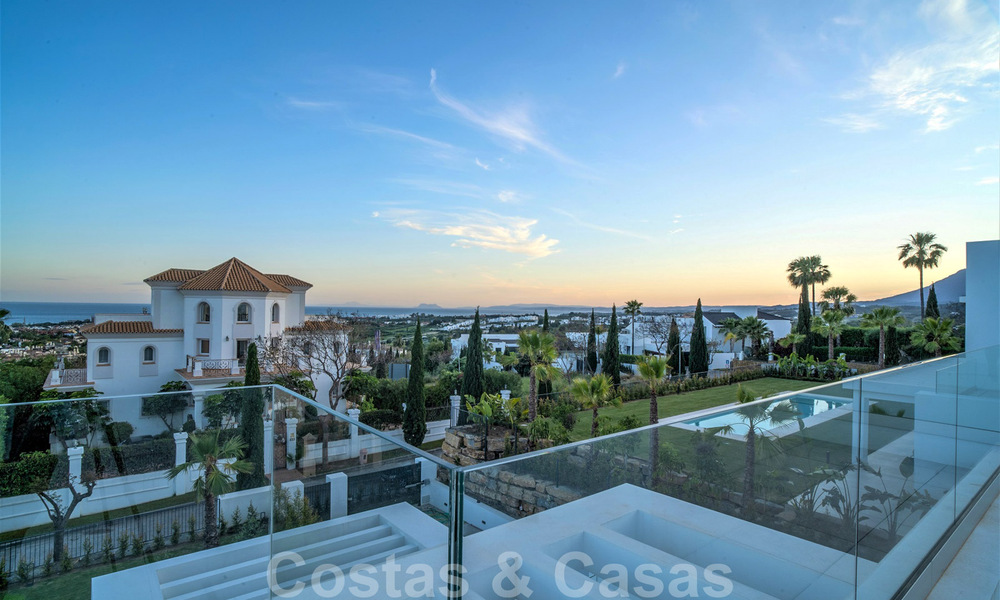 Ready to move in, new modern villa for sale in a five star golf resort in Marbella - Benahavis 34465