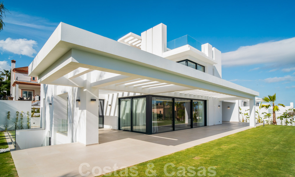 Ready to move in, modern new build villa for sale in a five star golf resort in Marbella - Benahavis 34548