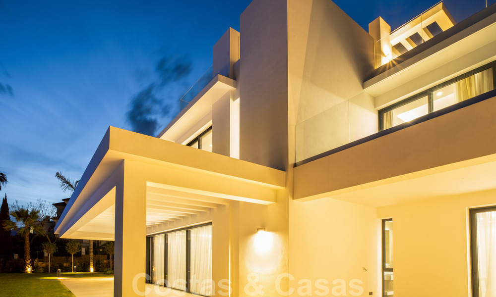 Ready to move in, modern new build villa for sale in a five star golf resort in Marbella - Benahavis 34566