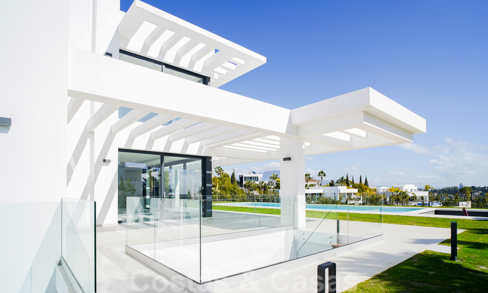 Modern new villa for sale with sea views in a five star golf resort in Marbella - Benahavis 34606