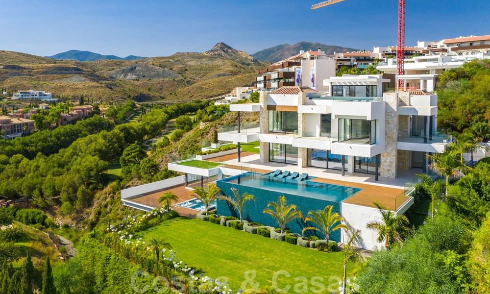 Highly reduced in price! Ready to move in modern design villa for sale in a five star golf resort in Marbella - Benahavis 34625