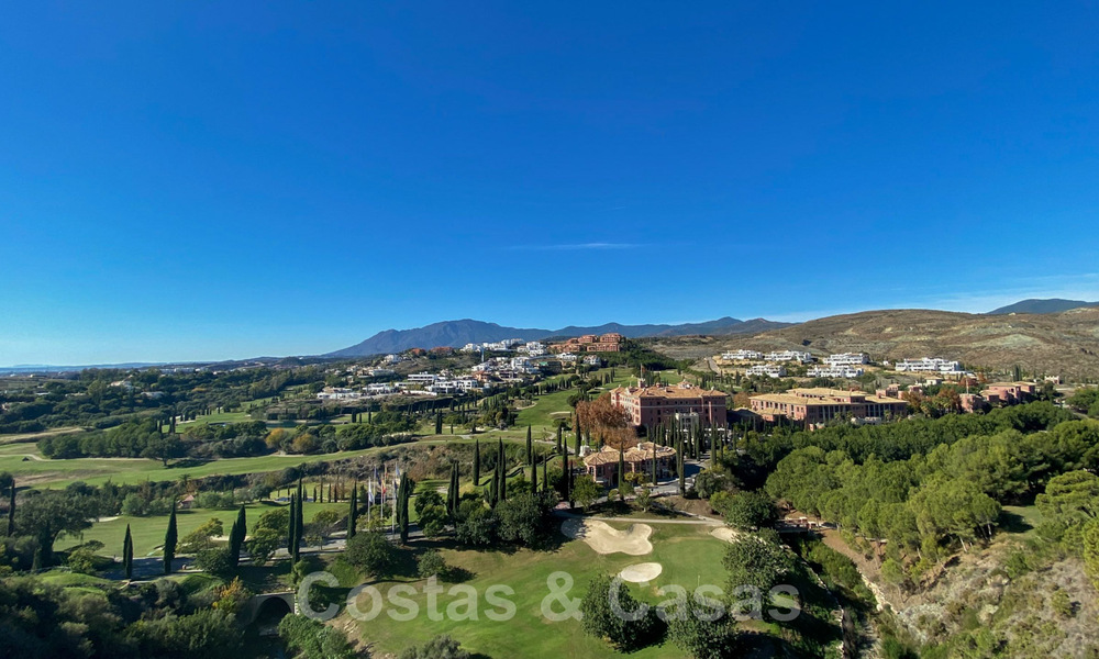 Highly reduced in price! Ready to move in modern design villa for sale in a five star golf resort in Marbella - Benahavis 34650
