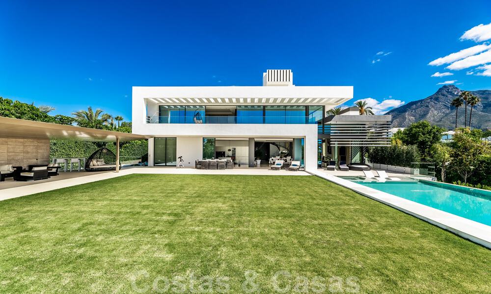 New on the market! Modern luxury villa for sale in the heart of the Golden Mile, Marbella 34652