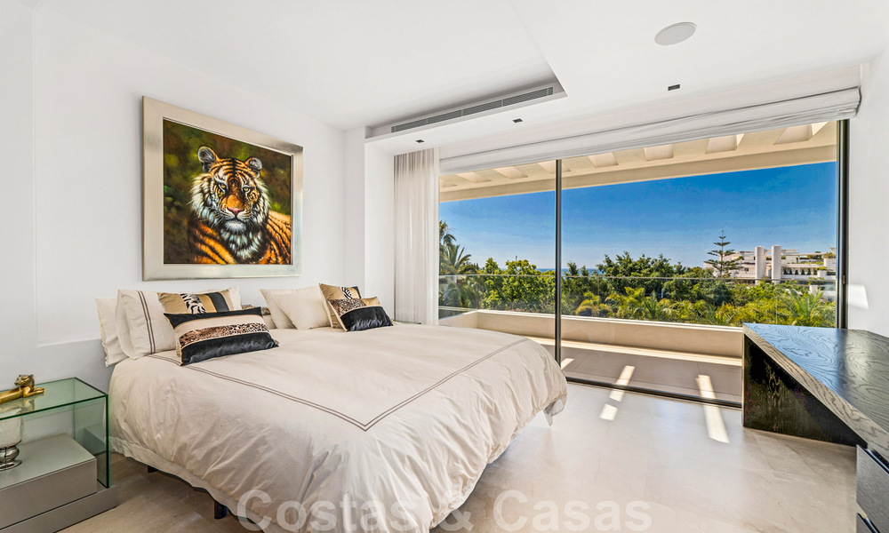 New on the market! Modern luxury villa for sale in the heart of the Golden Mile, Marbella 34653