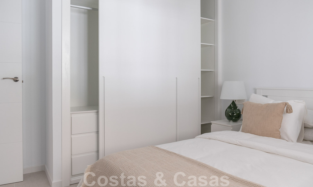 Tastefully renovated apartment for sale with spacious terrace, sea and mountain views in La Quinta golf resort, Benahavis - Marbella 34843