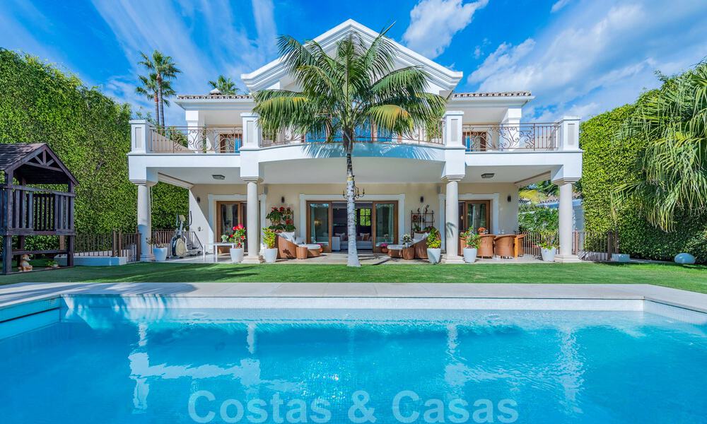 Luxury villa for sale in an exclusive residential area on the beach side of the Golden Mile in Marbella 35023