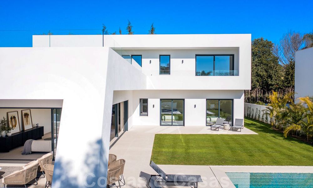 Modern designer villa for sale a short walk from the beach and beach clubs and within walking distance of the promenade and center of San Pedro, Marbella 38035