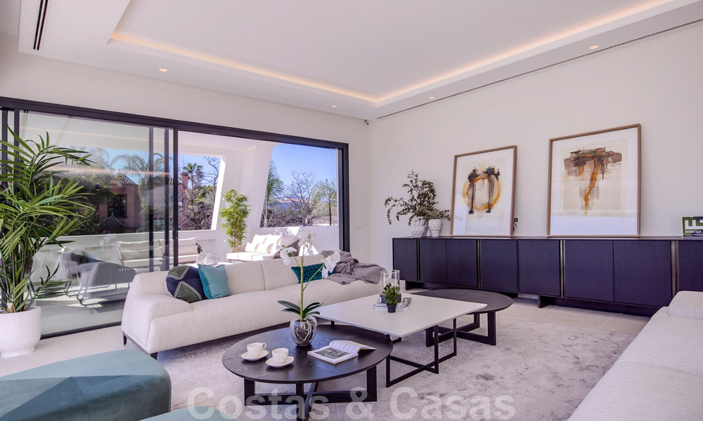 Modern designer villa for sale a short walk from the beach and beach clubs and within walking distance of the promenade and center of San Pedro, Marbella 38040
