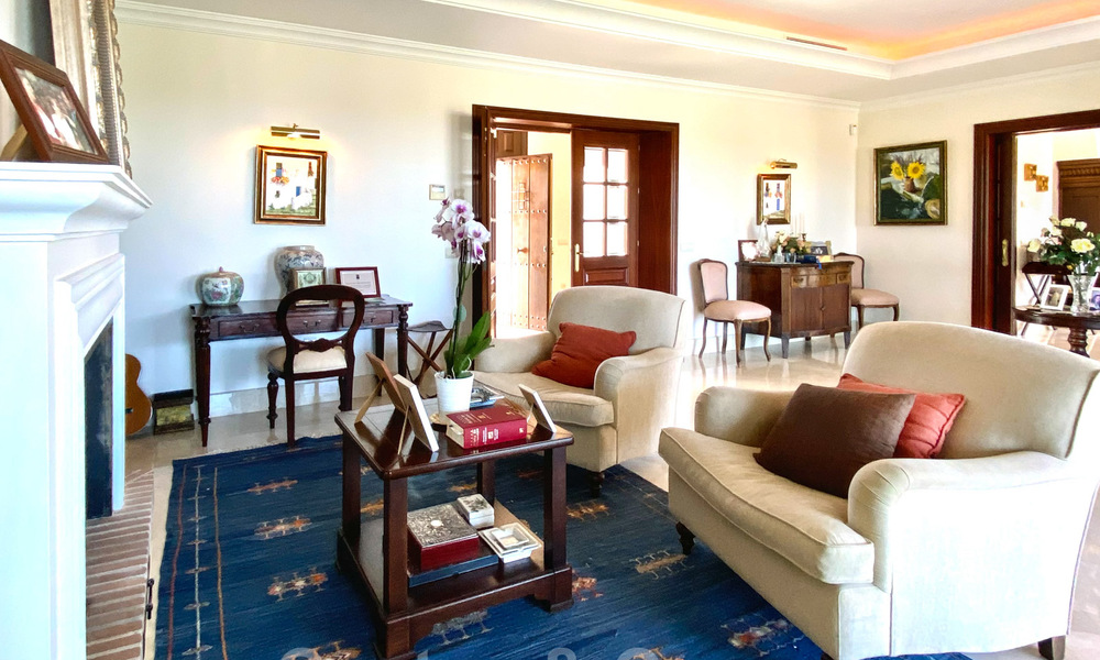 Mediterranean luxury villa for sale in the exclusive Marbella Club Golf Resort in Benahavis on the Costa del Sol 35088